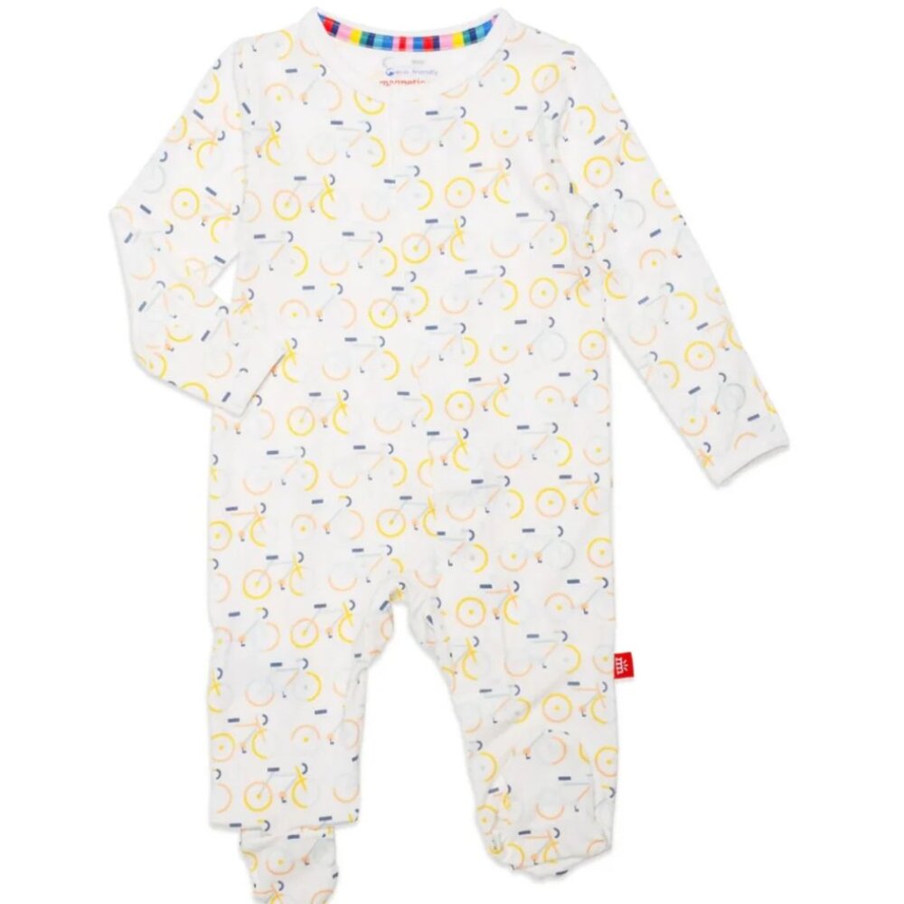 Magnetic Me life cycle modal magnetic footie (size newborn)
